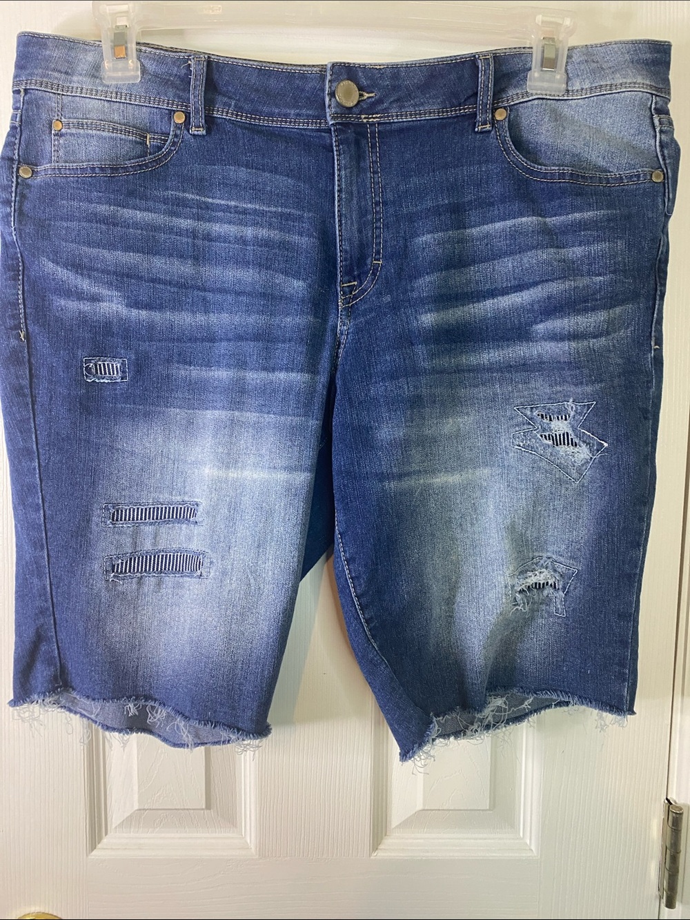 Jordache Light Blue Denim Jeans with Gold Stitching